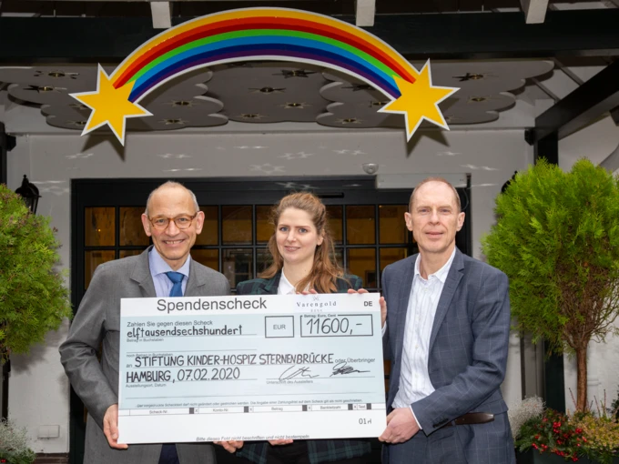 MSC_SternenbrueckeScheckuebergabe_MSC8375